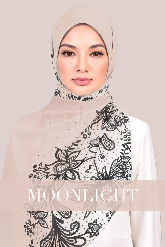 Laura_-_Moonlight_1024x1024.jpg