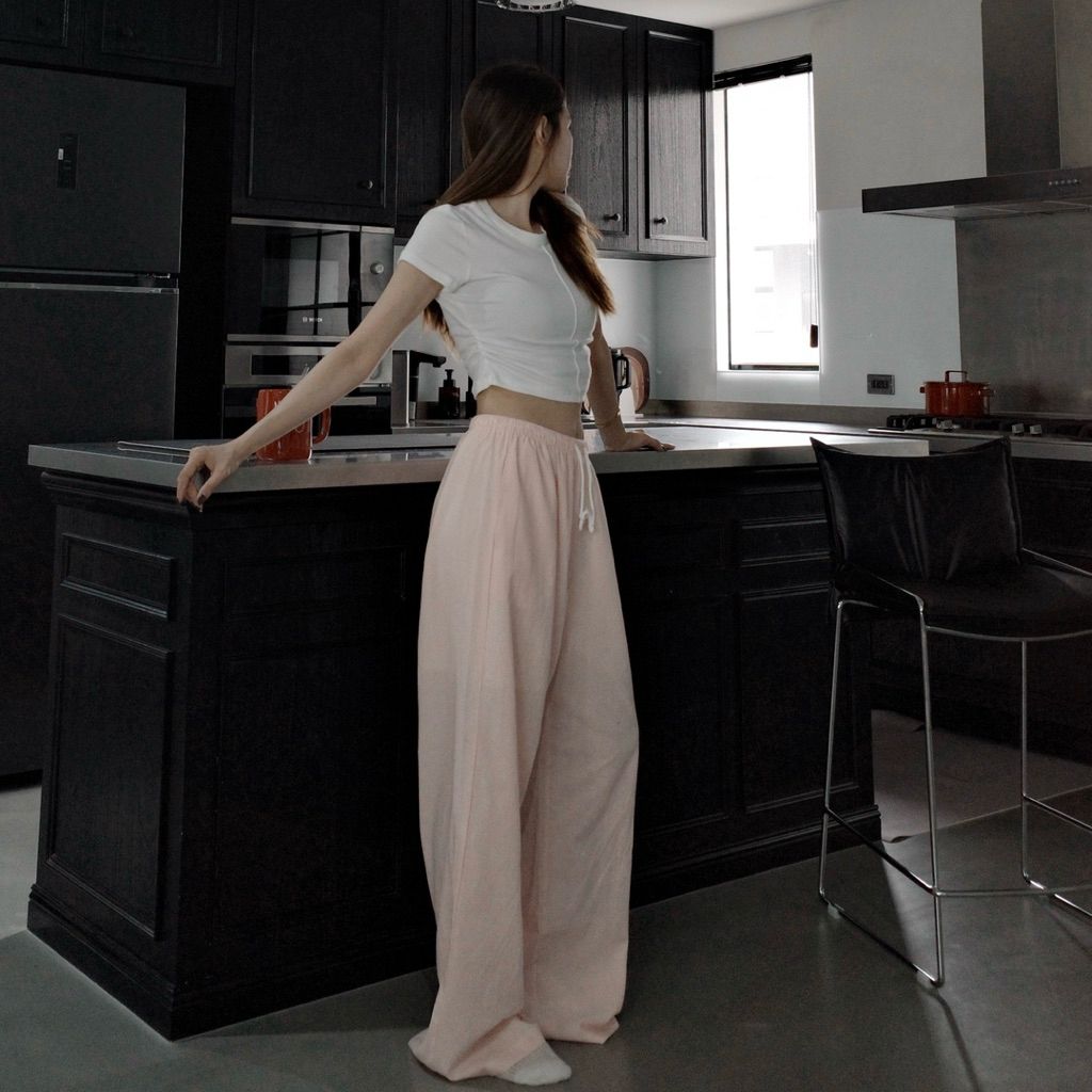 tw-11134207-820l4-mmk9qj7lyl1r8e