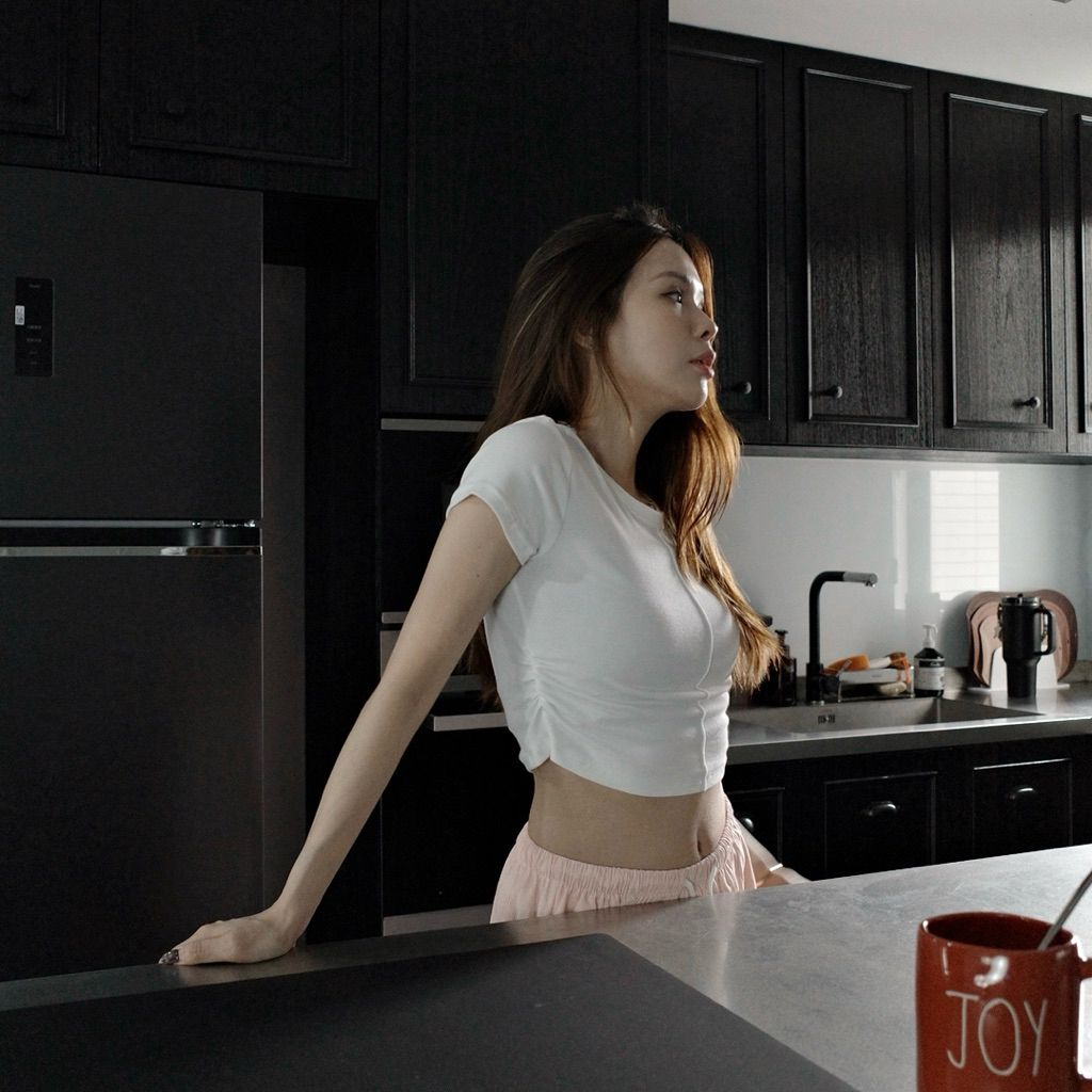 tw-11134207-820la-mmk9y3g7ez2ba6