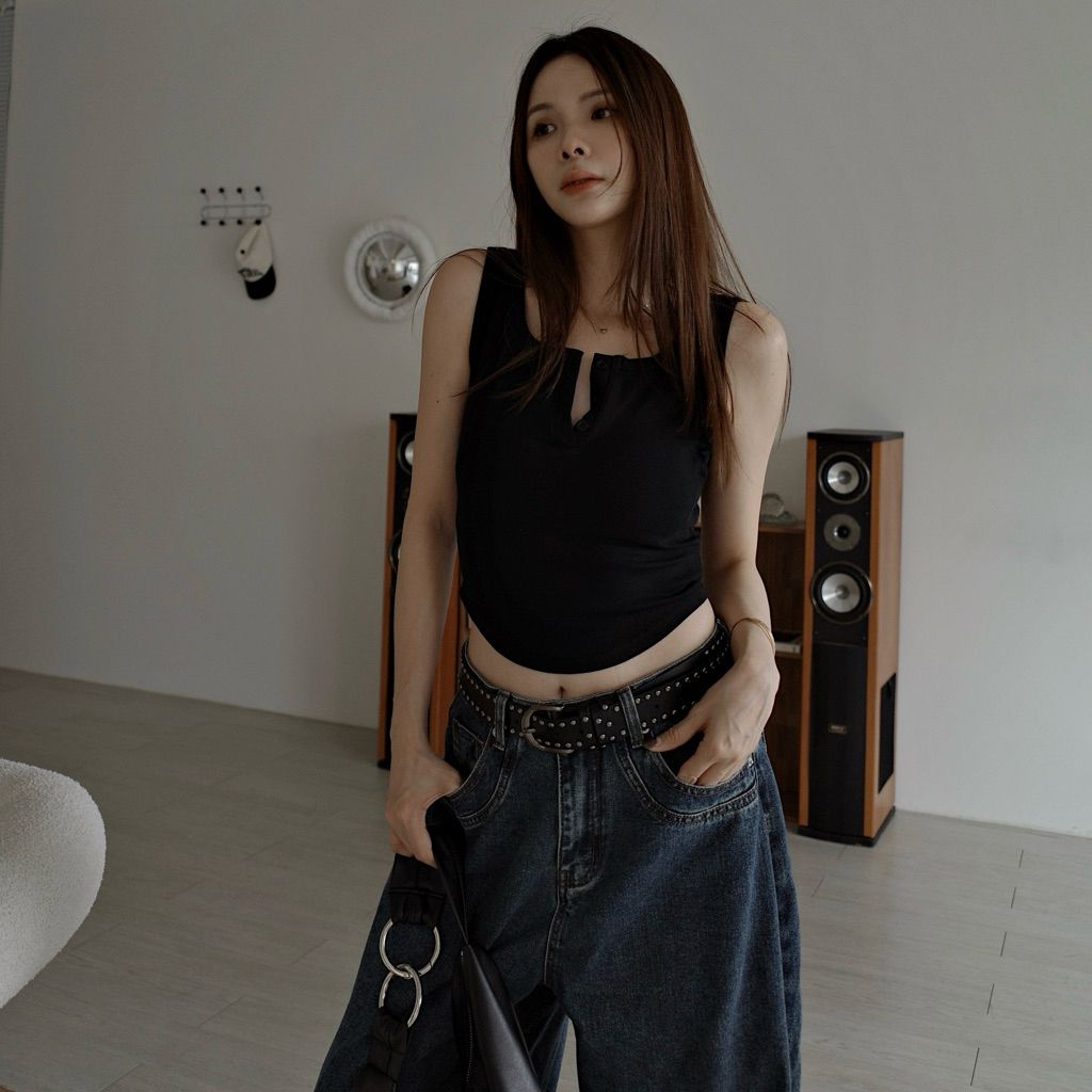 tw-11134207-820l9-mn48jmpjz18oec