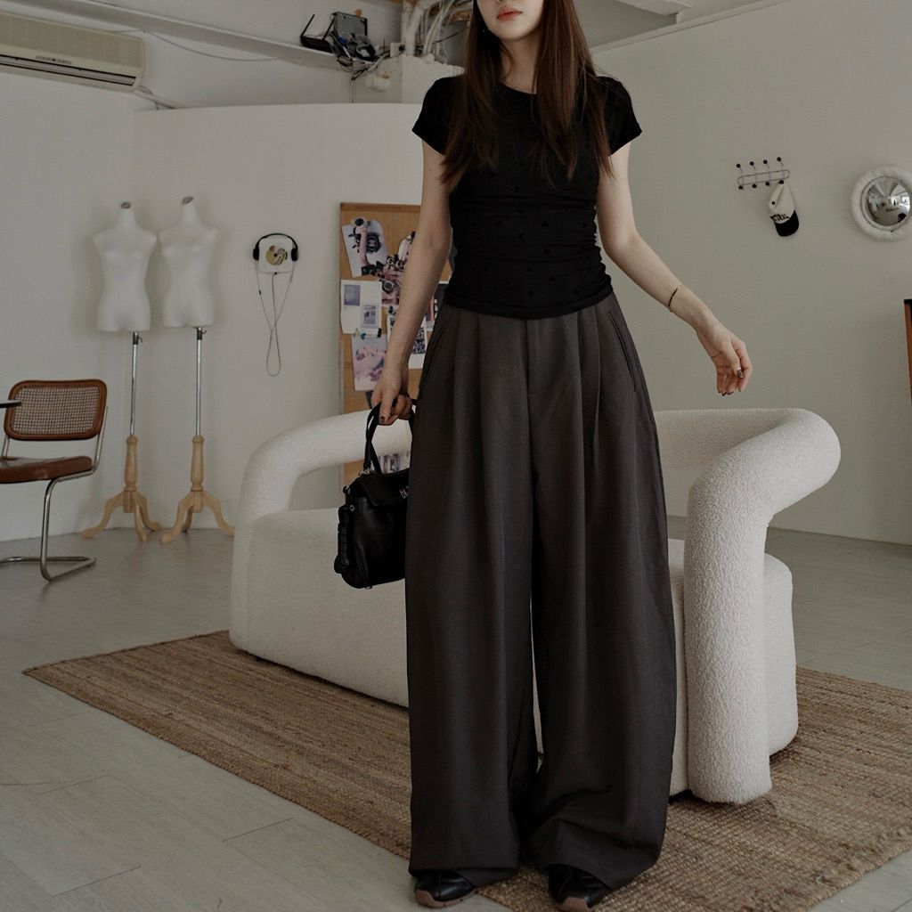 tw-11134207-820l9-mn4ar4wq1nnn0d