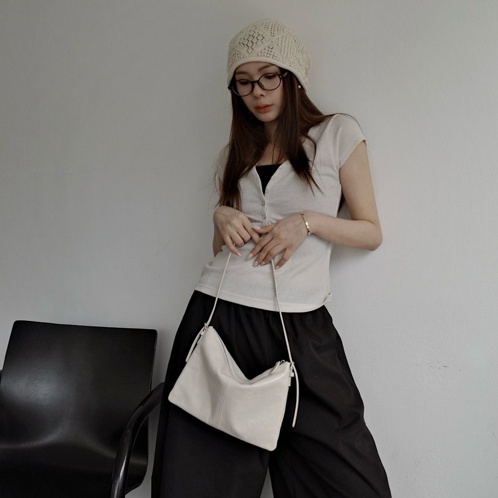 tw-11134207-820la-mno9bwyypeki62