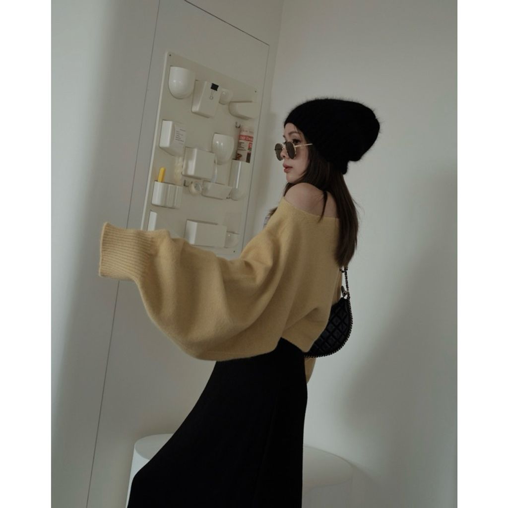 tw-11134207-7rasb-m211hu8aep393a