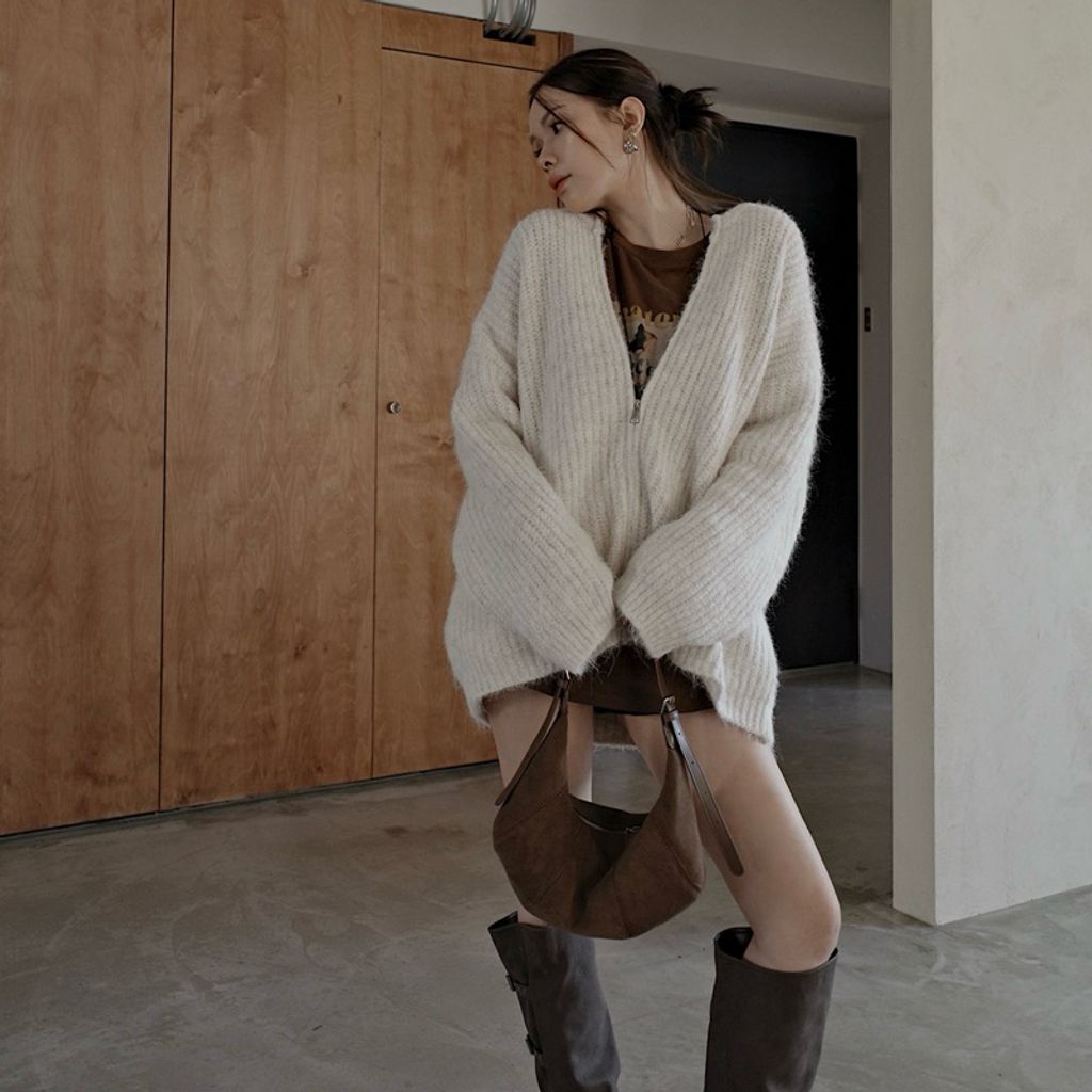 tw-11134207-81ztc-mgw9y10nb7607b