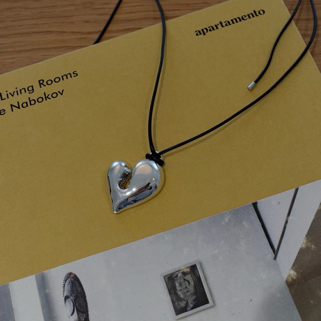 tw-11134207-81ztk-mgwatusof8cu4e