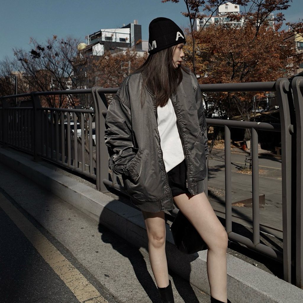 tw-11134207-81zth-mhkhip8x1hj87a