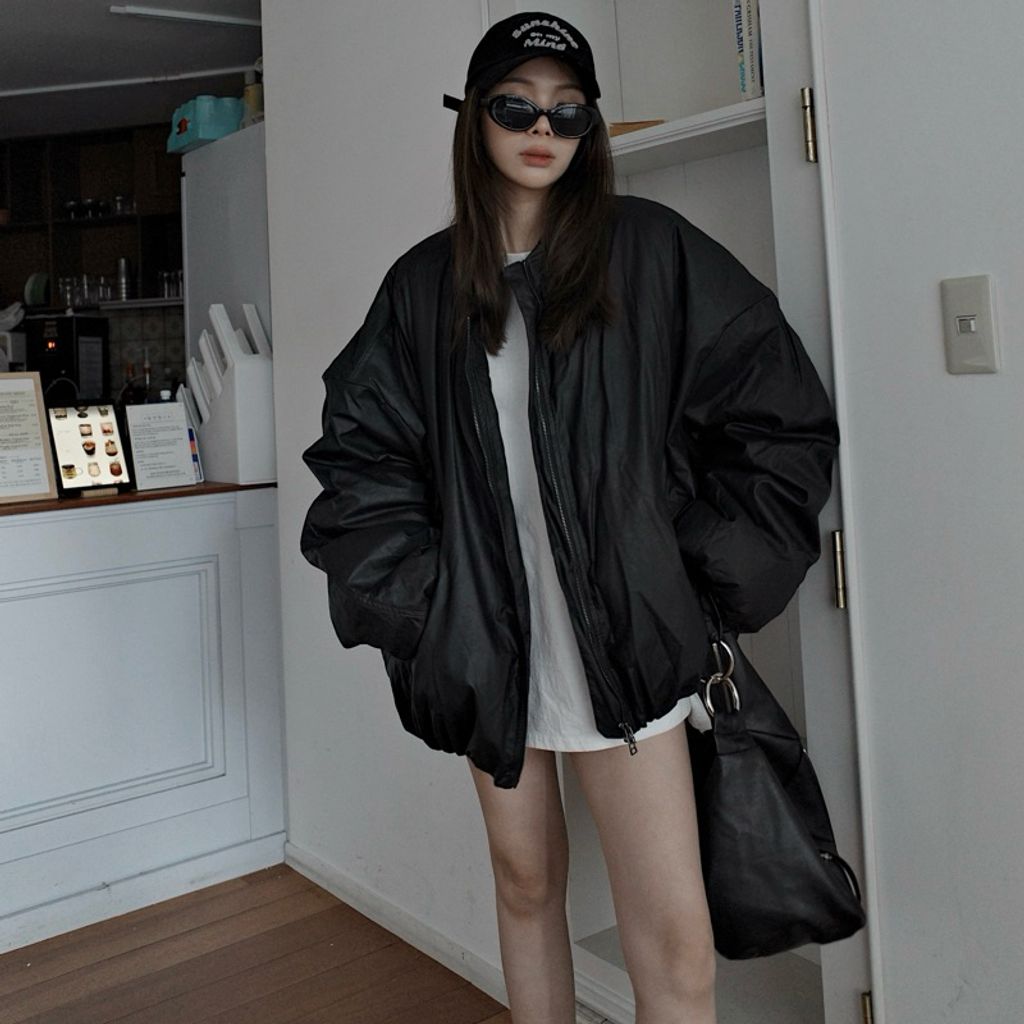 tw-11134207-81ztq-mhke95x1m0at67