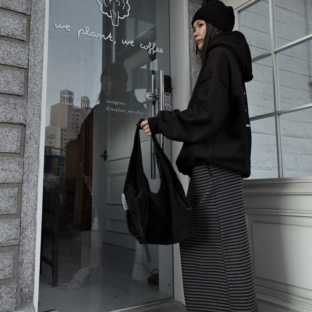 tw-11134207-81ztq-mhkcg5lt9ts24c