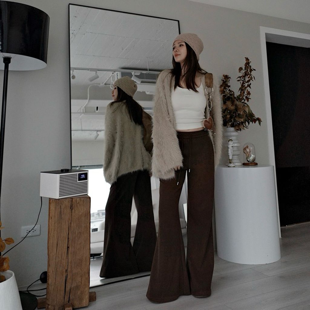 tw-11134207-81zti-mi4g7ilgucqv12