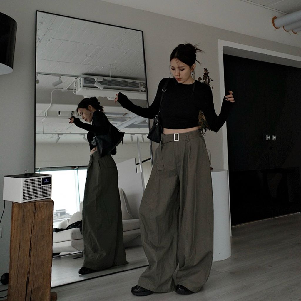 tw-11134207-81ztk-mi4gc7bn02kk6a