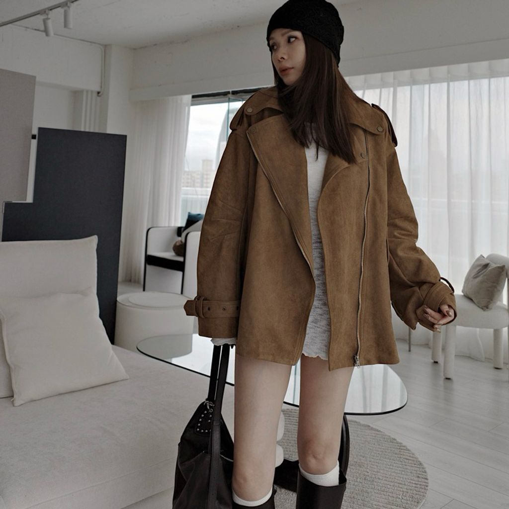 tw-11134207-81ztg-mi4j2jmgmozn84