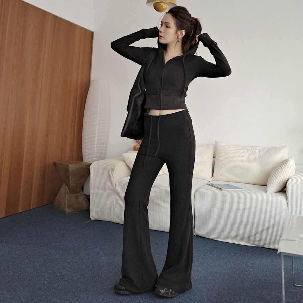 tw-11134207-81ztf-mj8i41dkxssh50