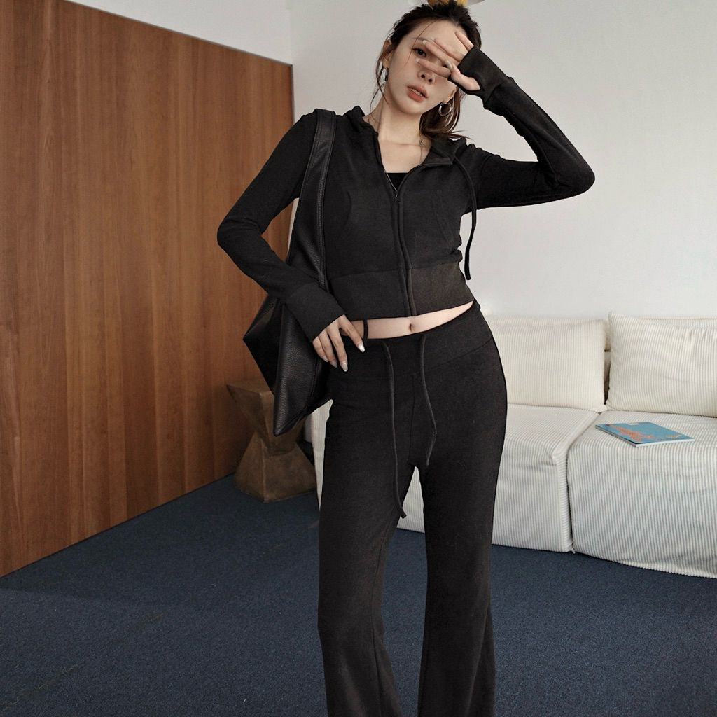 tw-11134207-81ztq-mj8i41dpuscm74