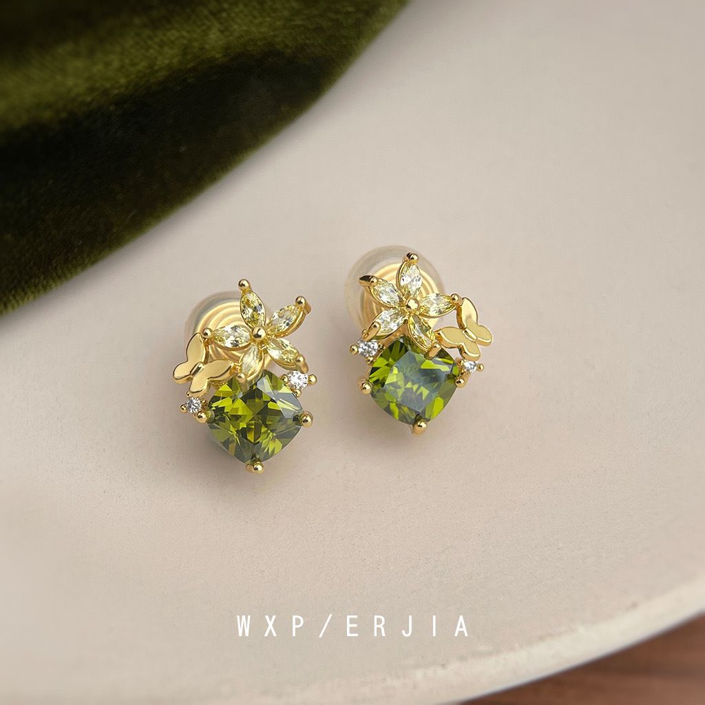 002f893382ac74a2c9c9f5345cbc9fef