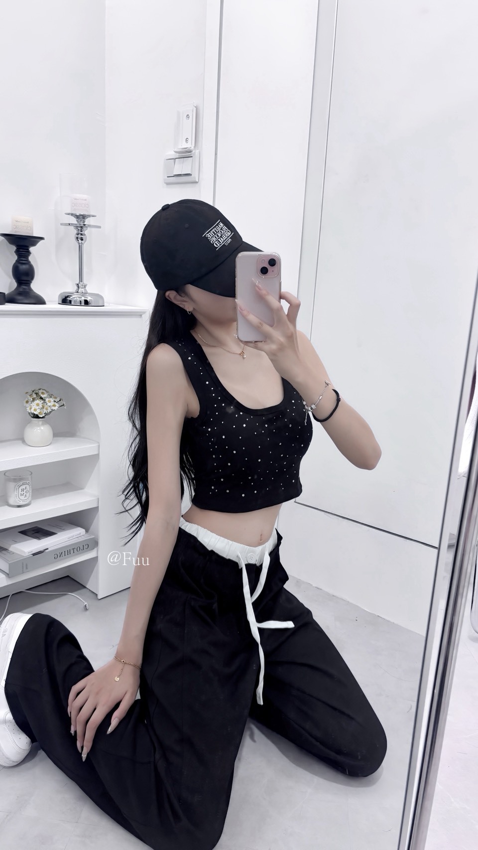 S__906617044