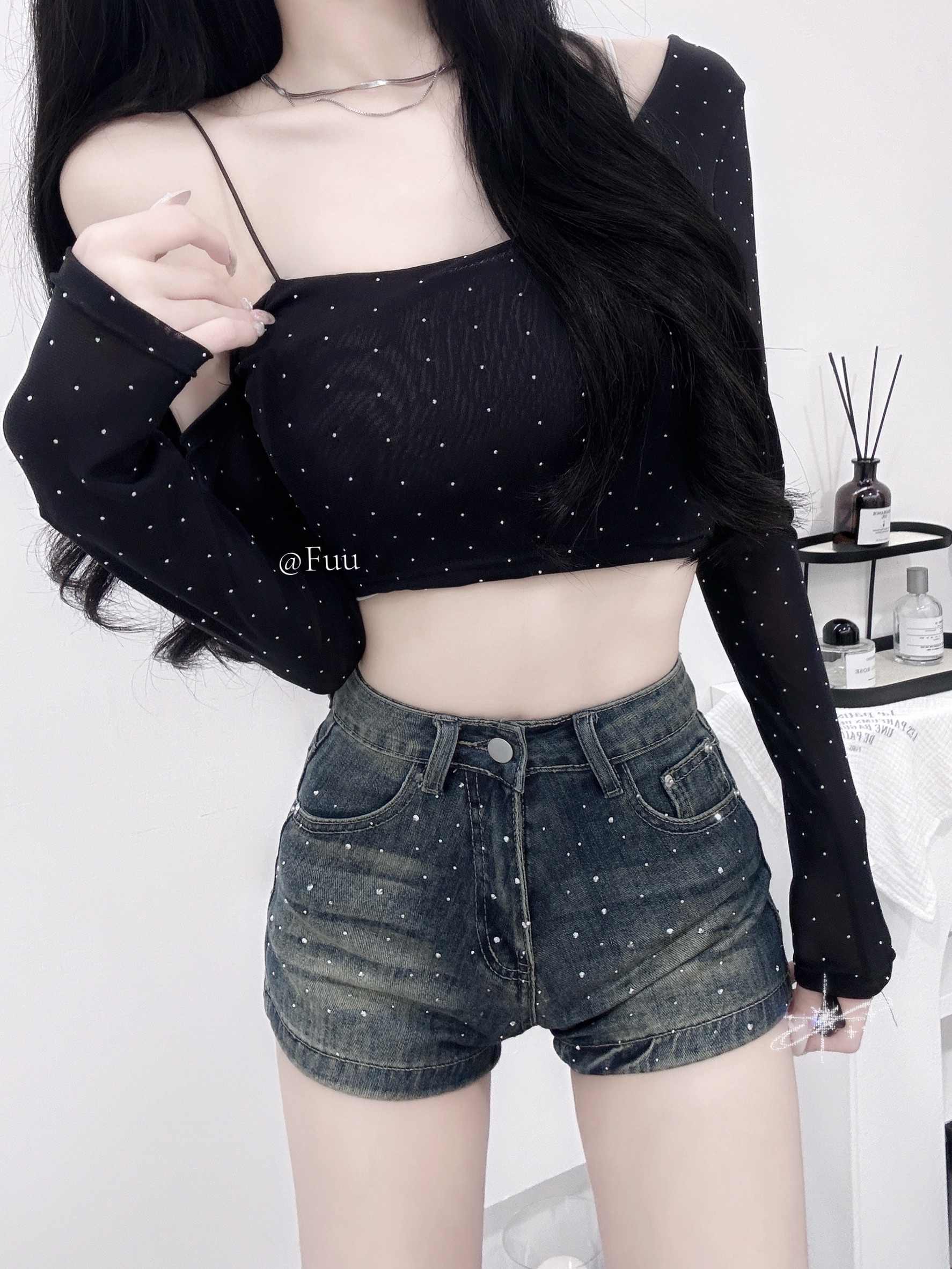 S__906617060_0