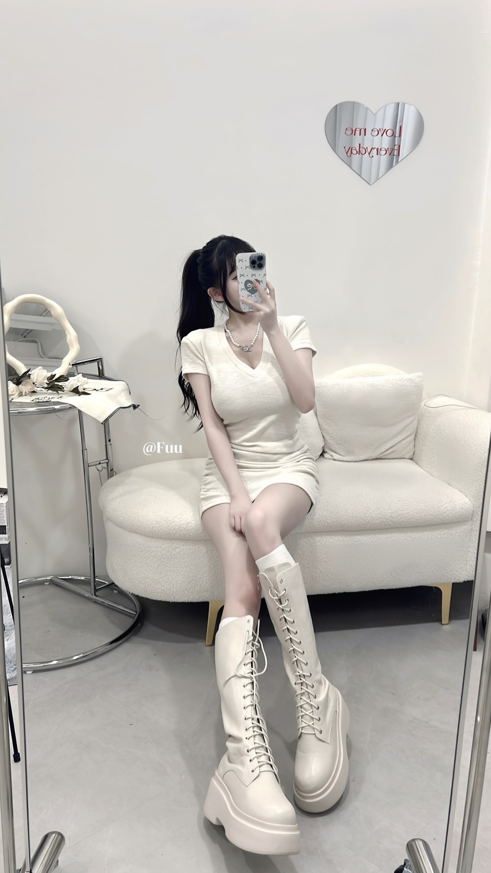 S__906617083