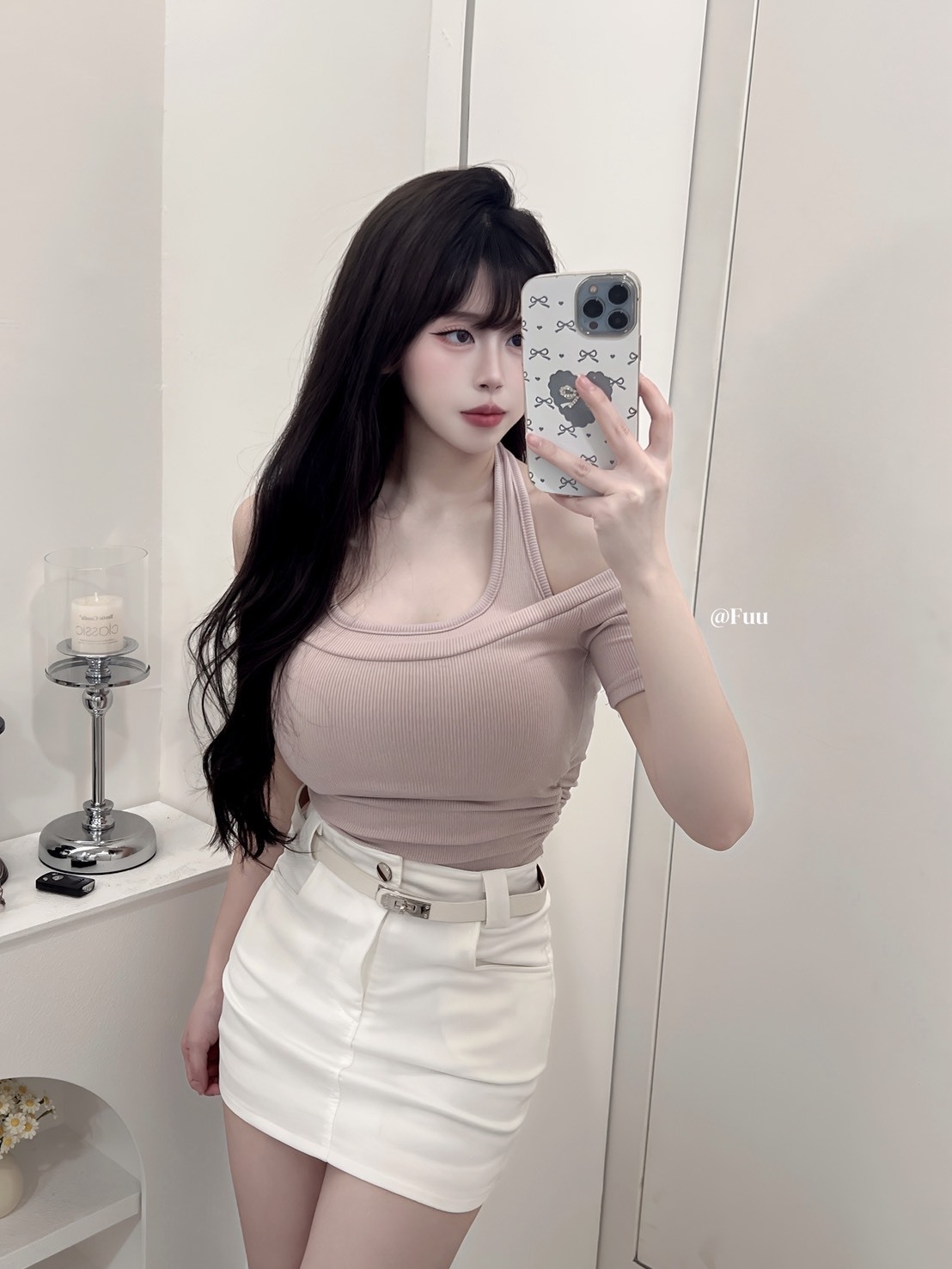 S__906617200_0