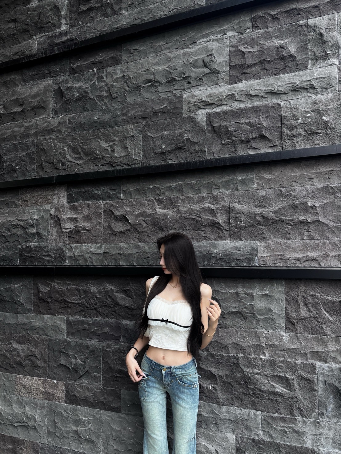 S__909942885_0