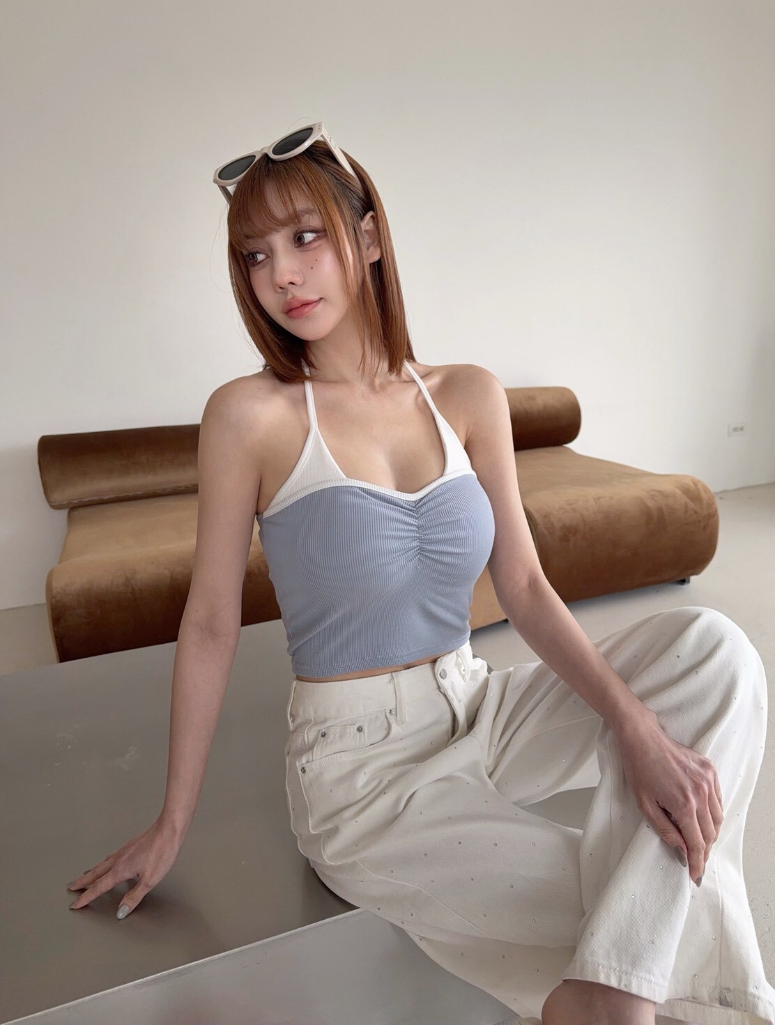 1226訂製款-歐美感撞色綁脖抓皺胸墊背心 (2)