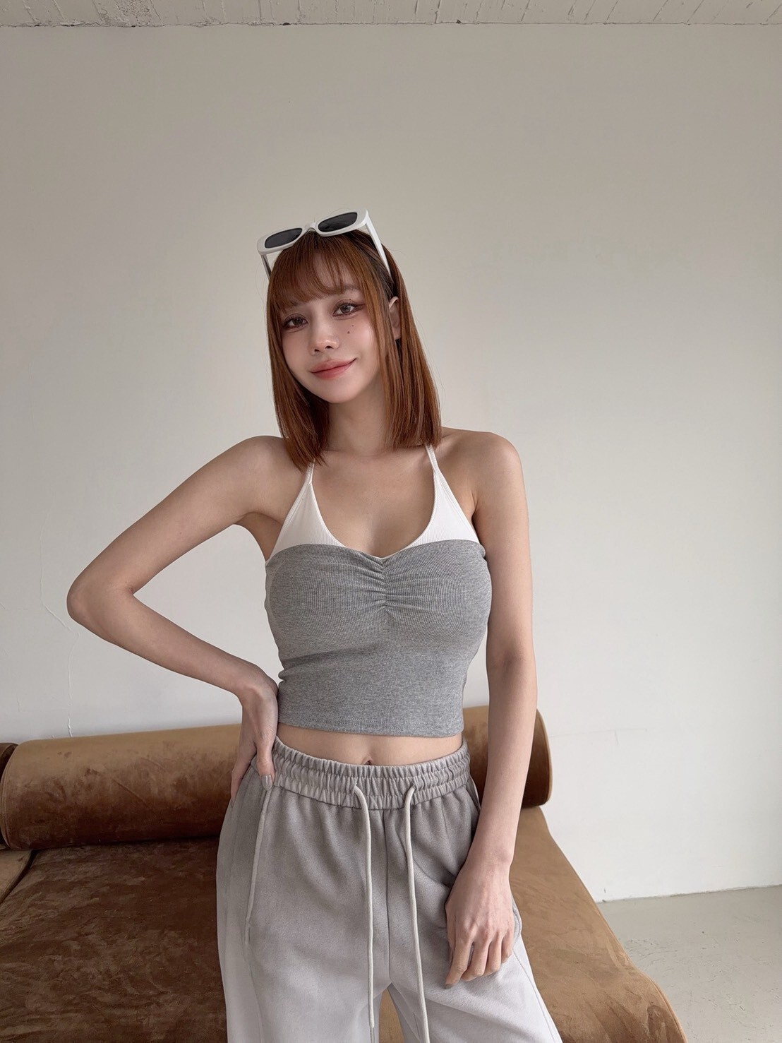 1226訂製款-歐美感撞色綁脖抓皺胸墊背心 (6)