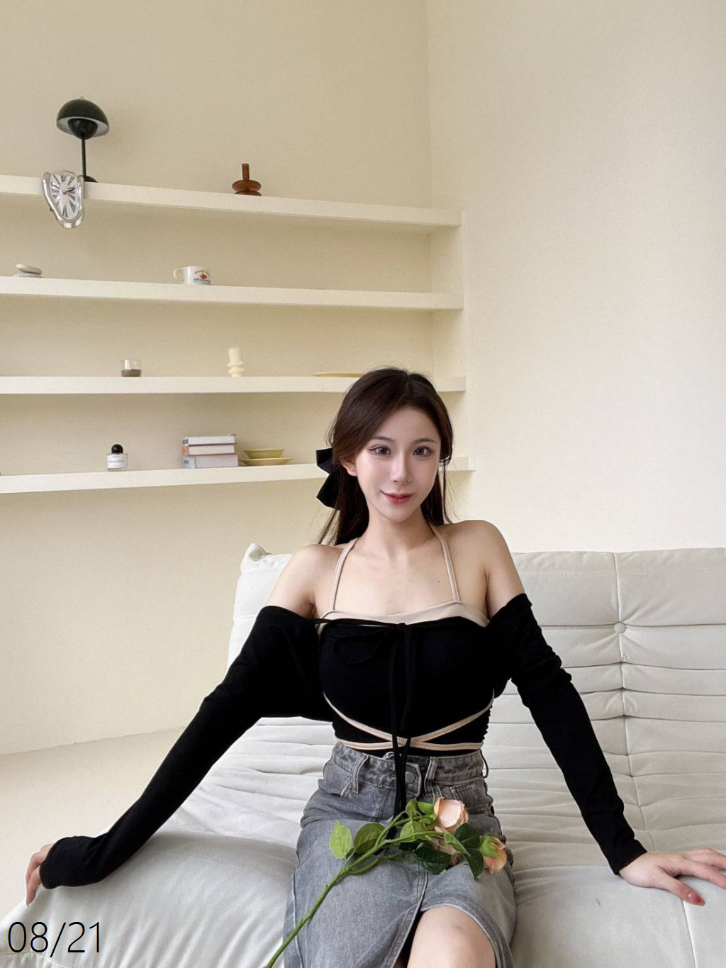 5526純欲掛脖緊身背心+同色外罩Set (3)