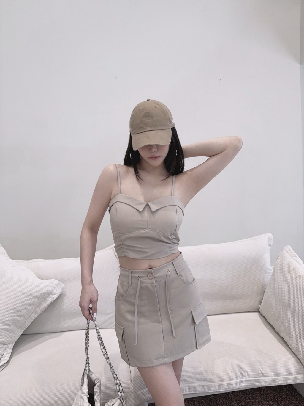 7188獨家細肩帶翻領背心+抽繩包臀裙SET (6)