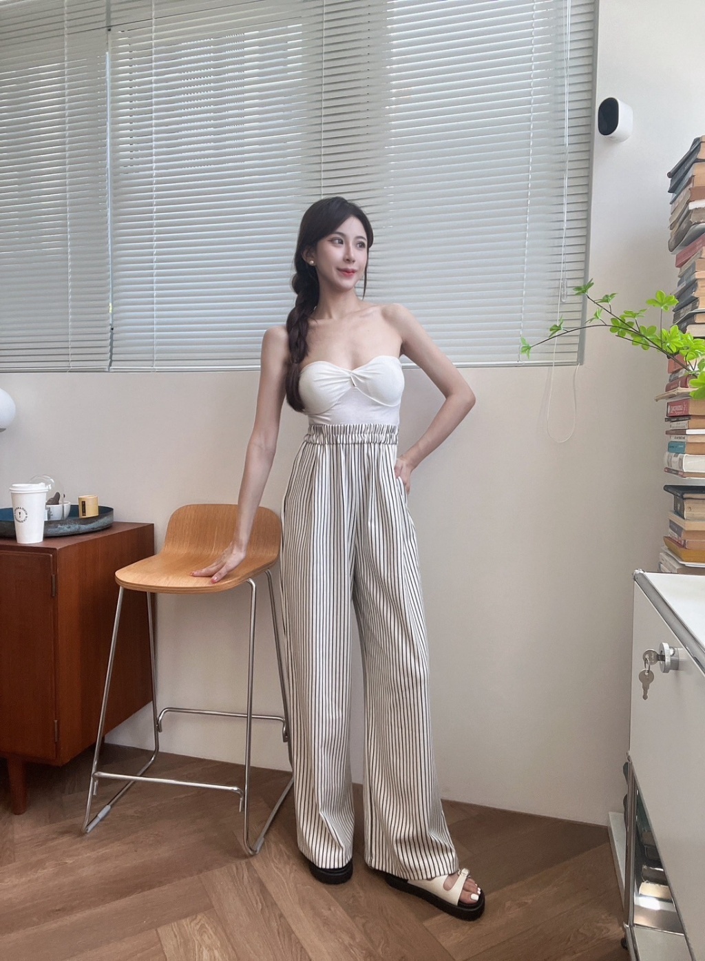 010直條紋棉麻落地闊腿褲 (3)