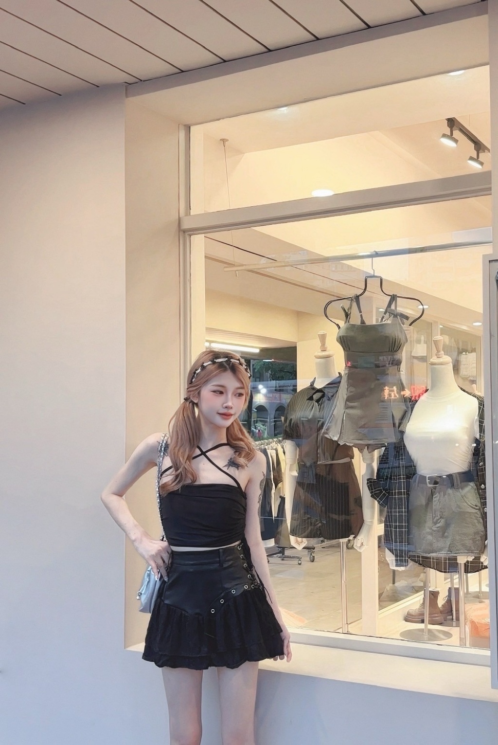 2015【美式復古】美拉德纯欲拼接蕾丝蓬蓬蛋糕半身皮裙 (2)