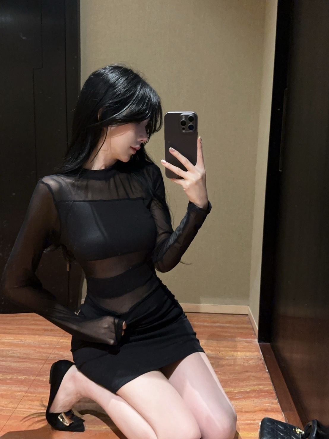 2554性感黑色拼接透视网纱长袖紧身包臀洋 (2)