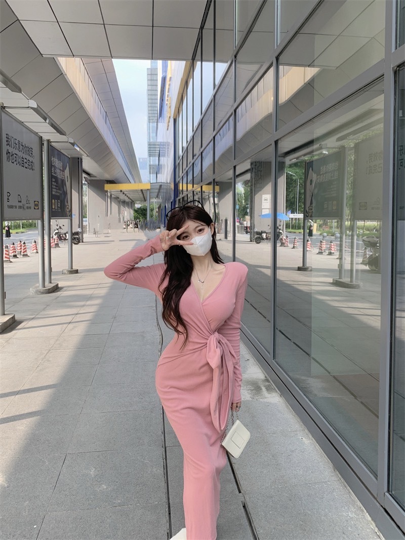 1326 V领綁帶開叉內搭魔毛連衣裙 (8)