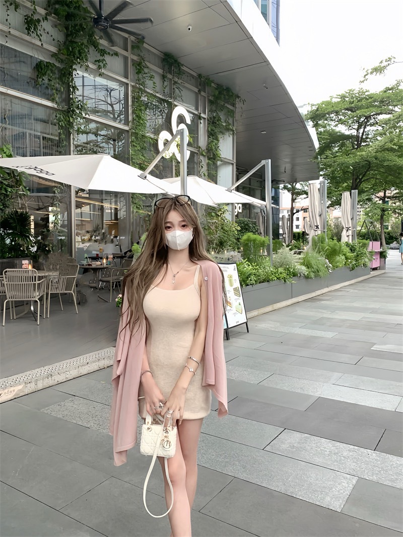 8398 慵懒天花板 針織披肩吊帶显瘦连衣裙套装 (8)