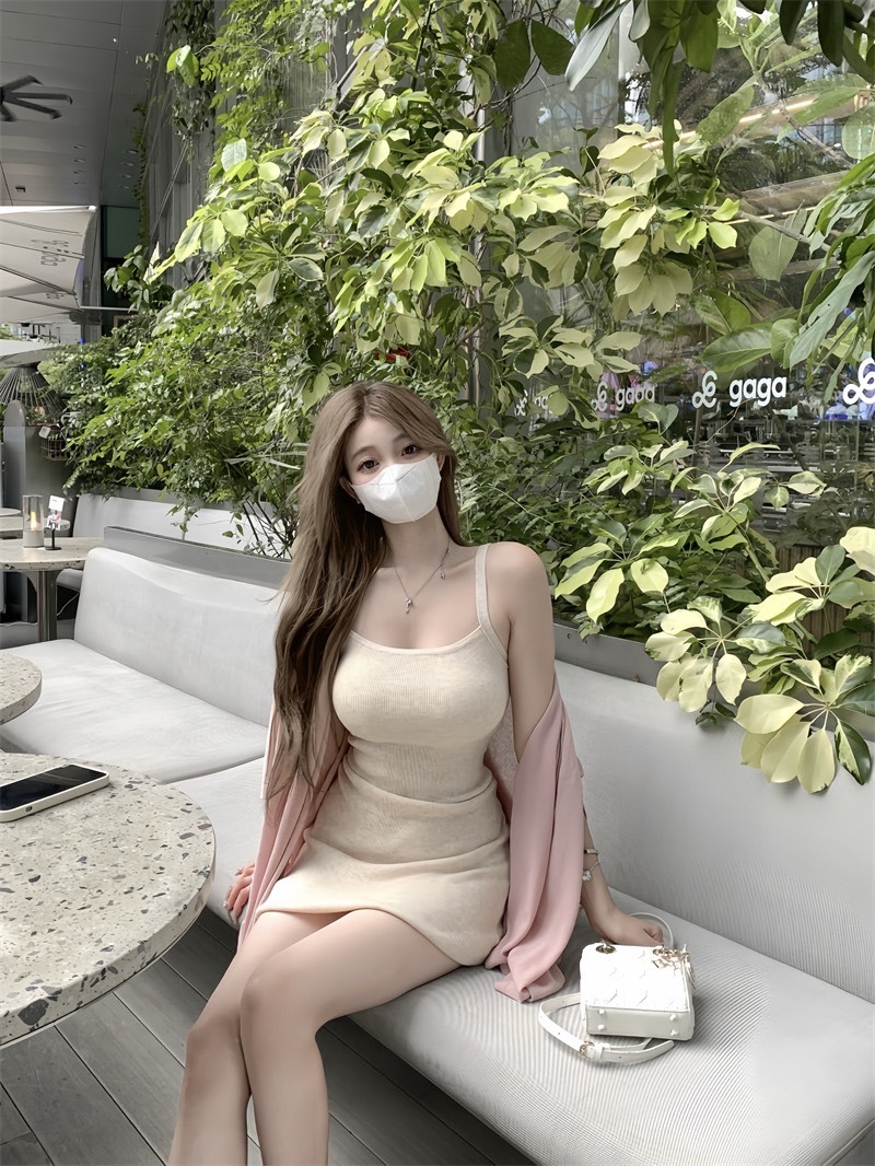 8398 慵懒天花板 針織披肩吊帶显瘦连衣裙套装 (7)