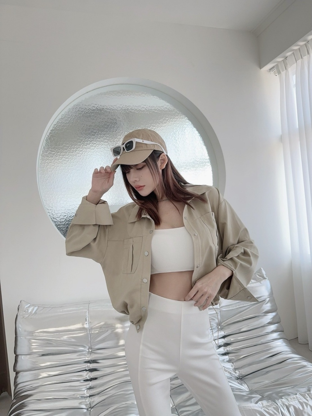 9546排釦下抽繩縮口外套 (2)