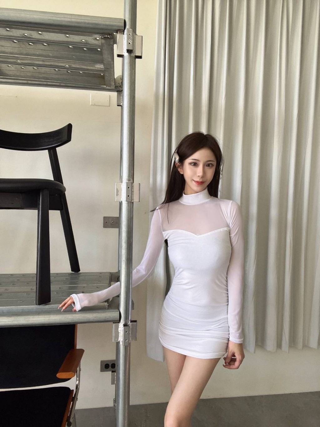 2668-1網紗拼接連身短洋裝 (3)