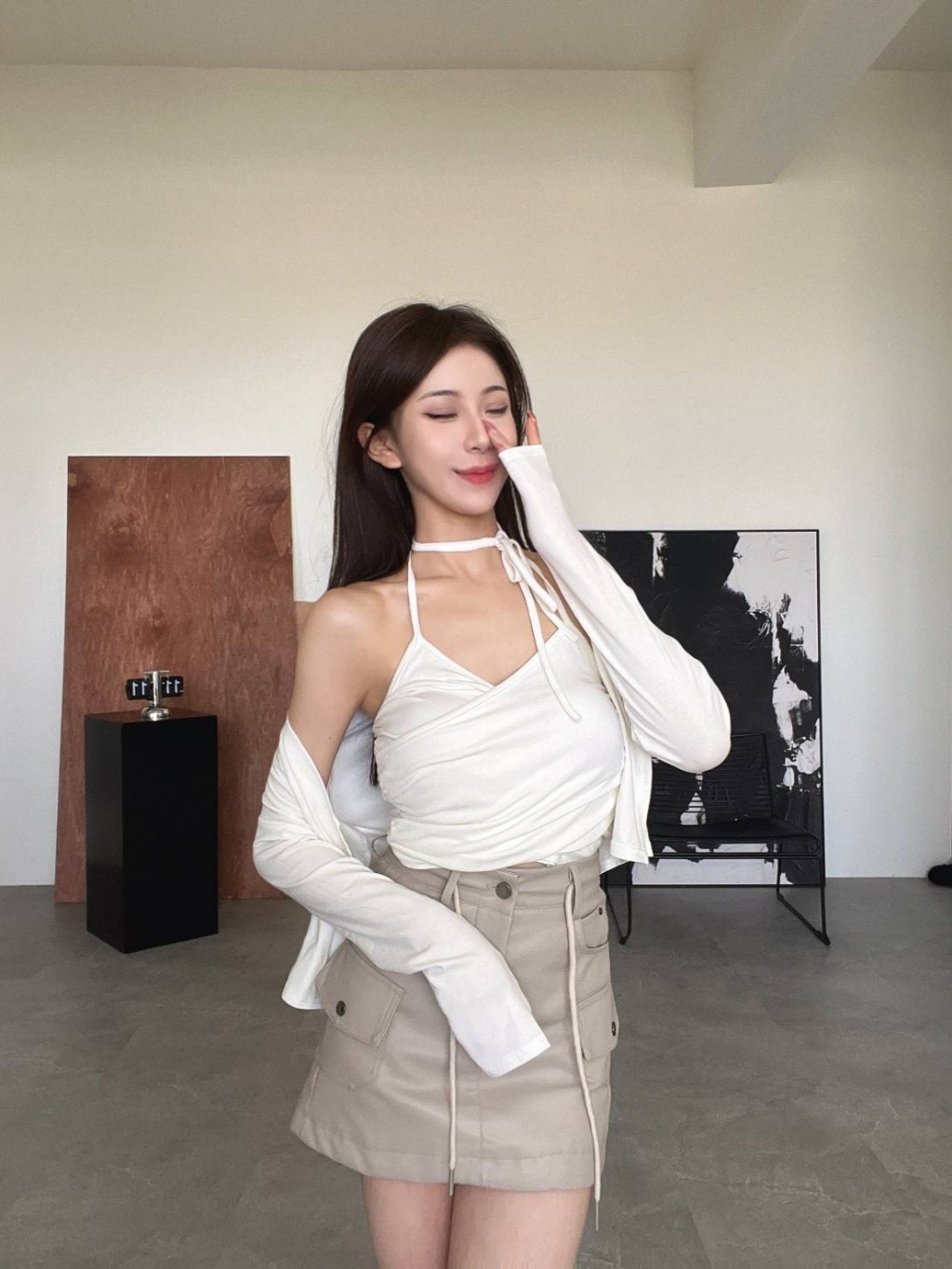 5529微辣交叉綁脖背心+同色罩衫Set (3)