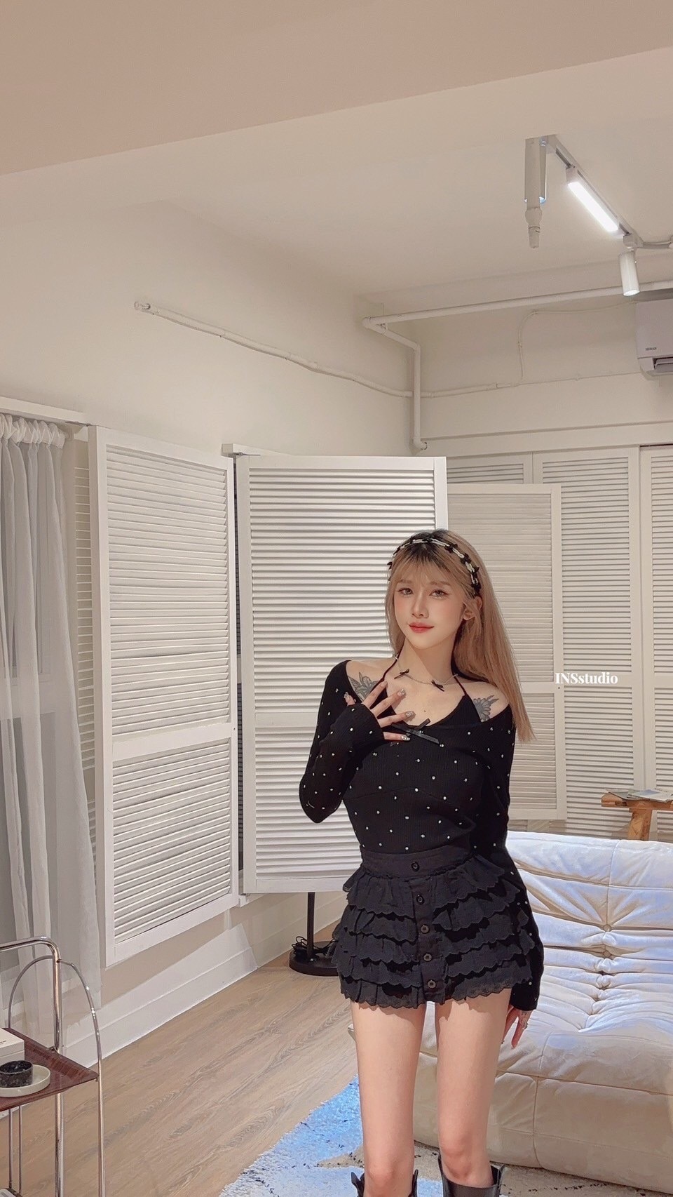 3221【溫柔小甜心🫧】假兩件波点挂脖U领短款针织衫 (7)