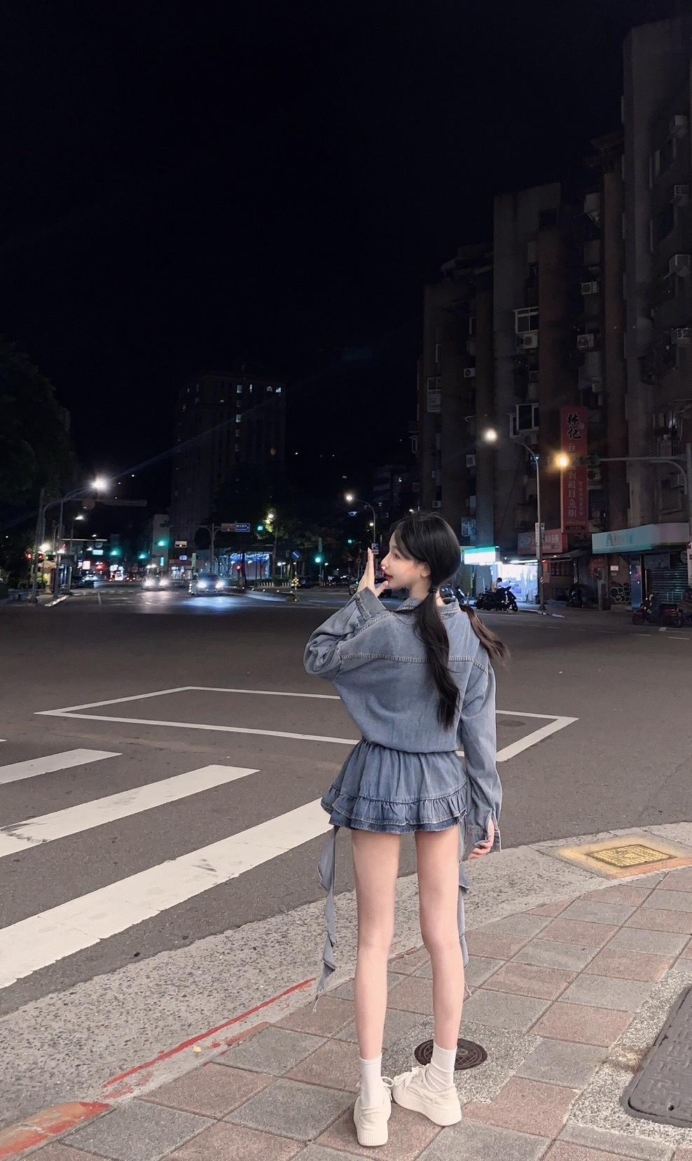 0720【港風復古】辣妹牛仔衬长袖不规则收腰蛋糕连衣裙 (5)