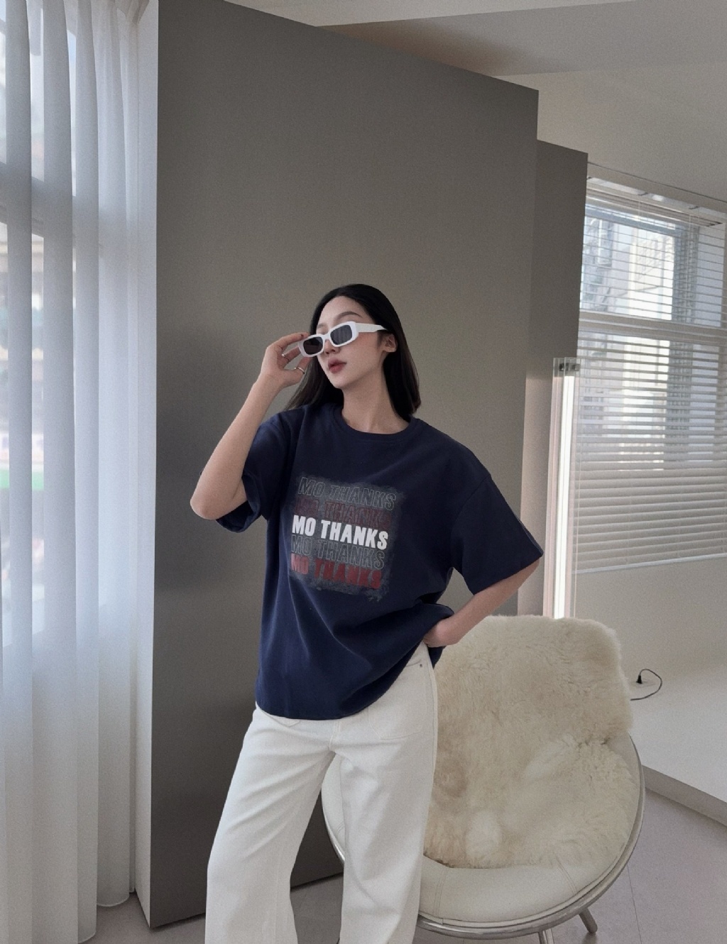 1002986『選品』韓系街頭字母磨毛挺版上衣 (5)