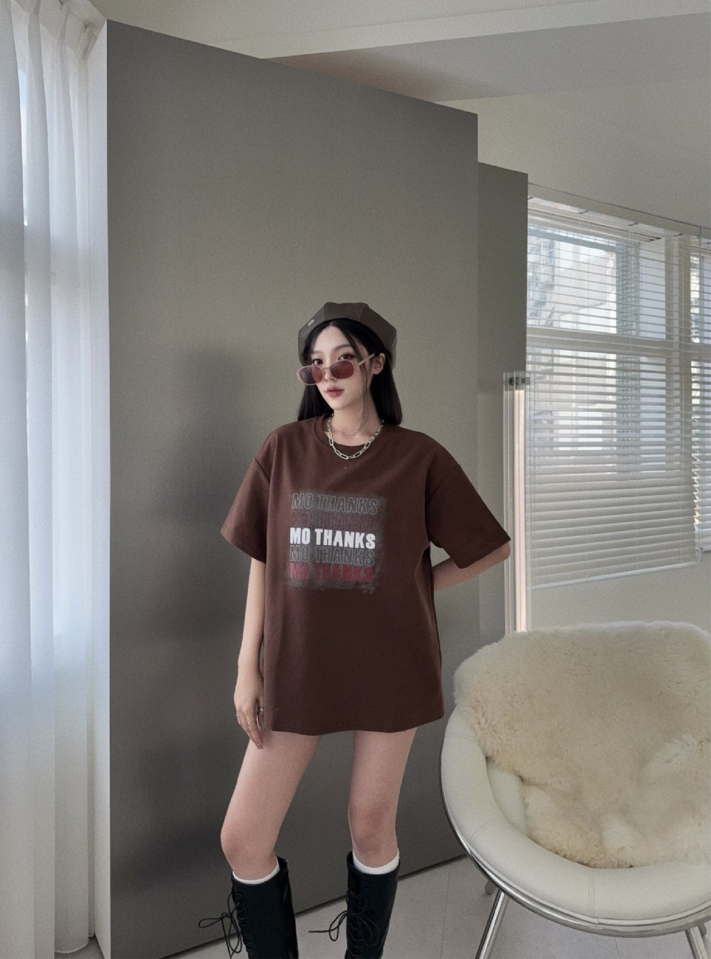 1002986『選品』韓系街頭字母磨毛挺版上衣 (4)