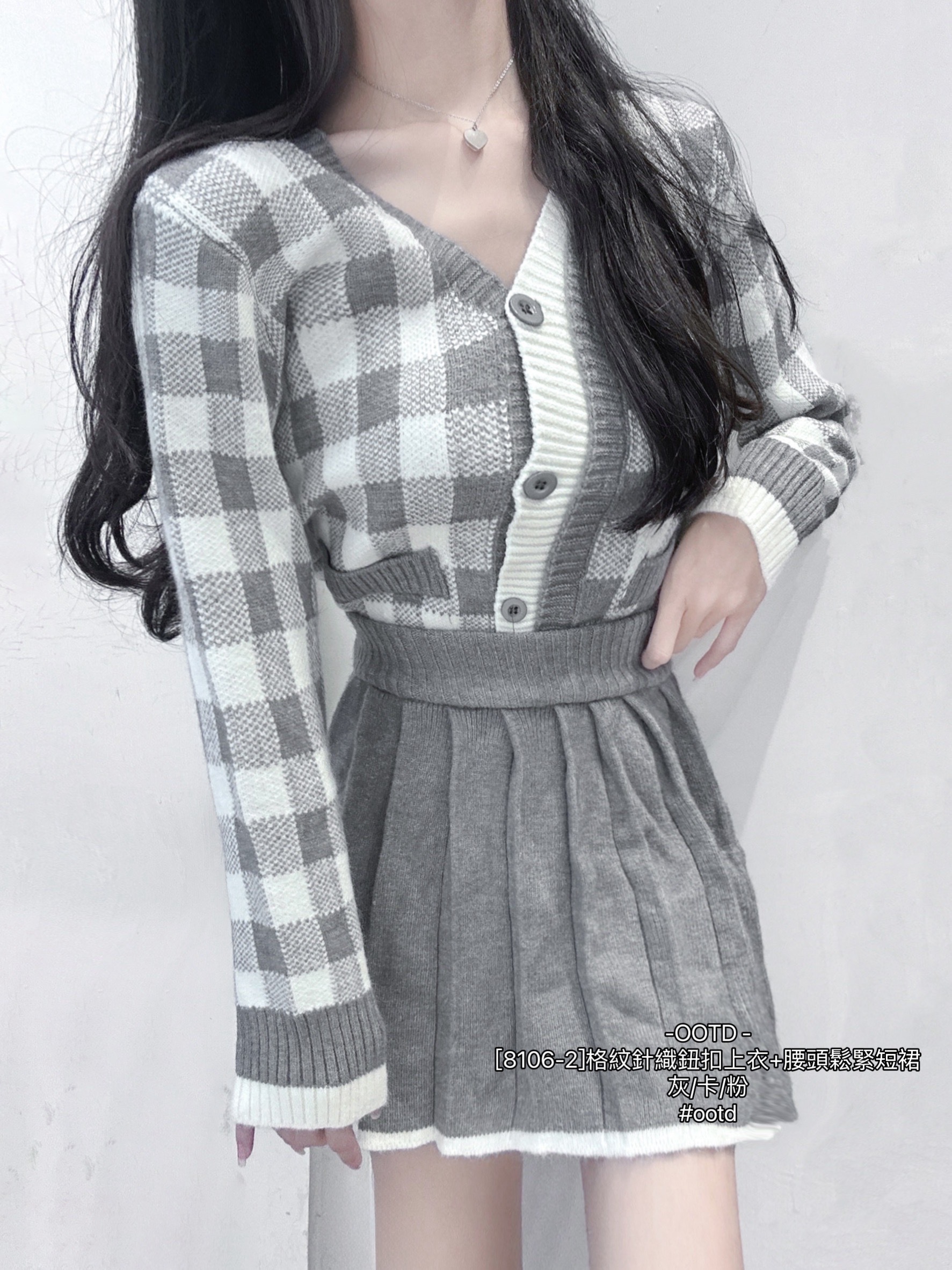 [8106-2]格紋針織鈕扣上衣+腰頭鬆緊短裙 (5)