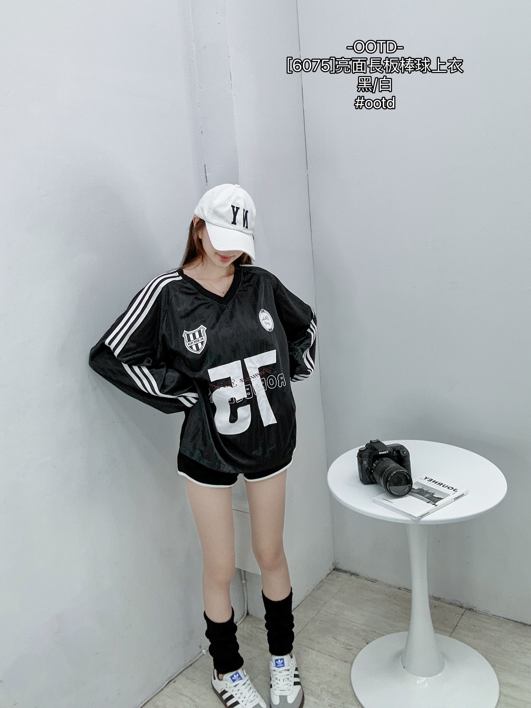 [6075]亮面長板棒球上衣 (5)
