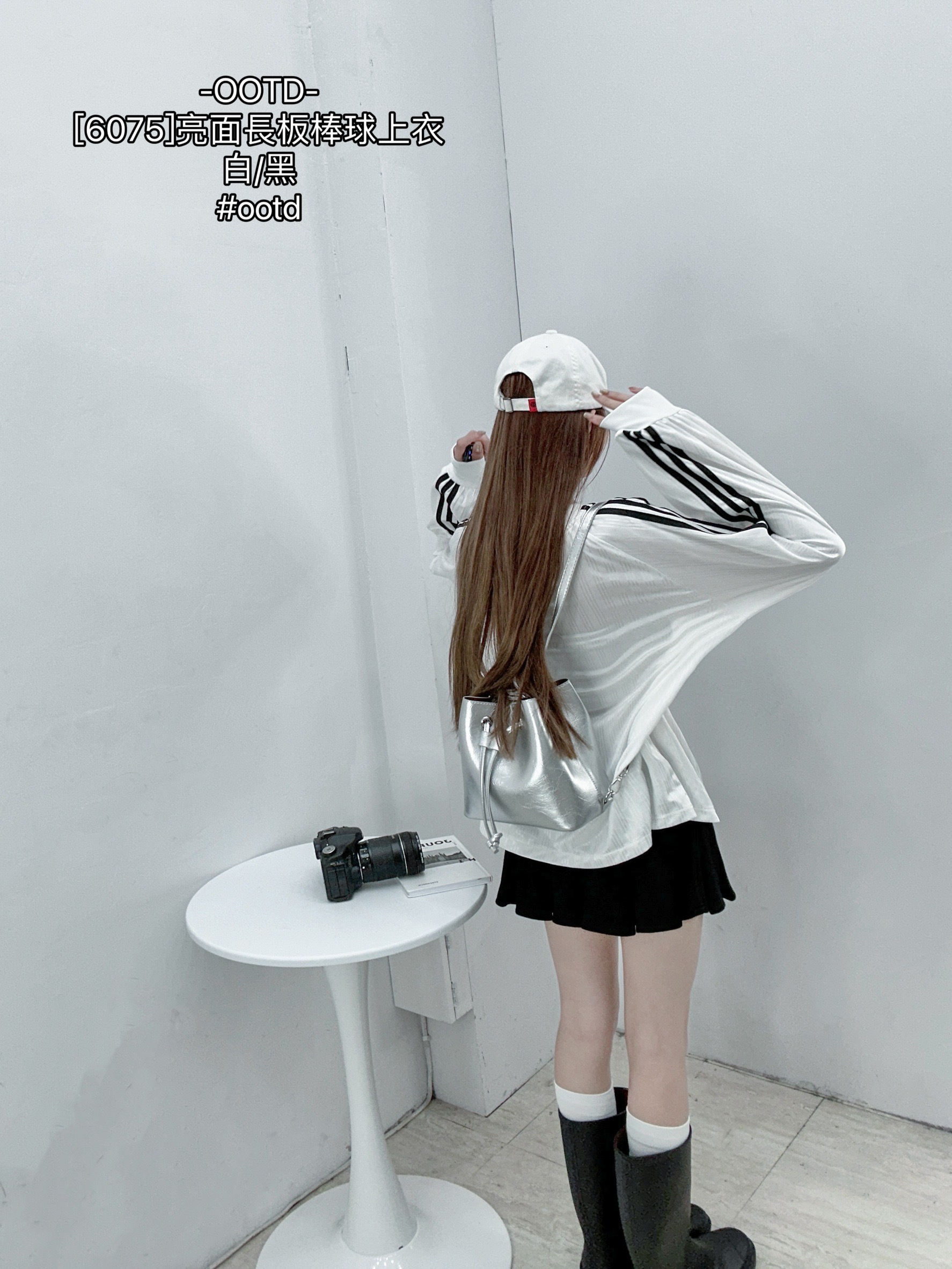 [6075]亮面長板棒球上衣 (3)