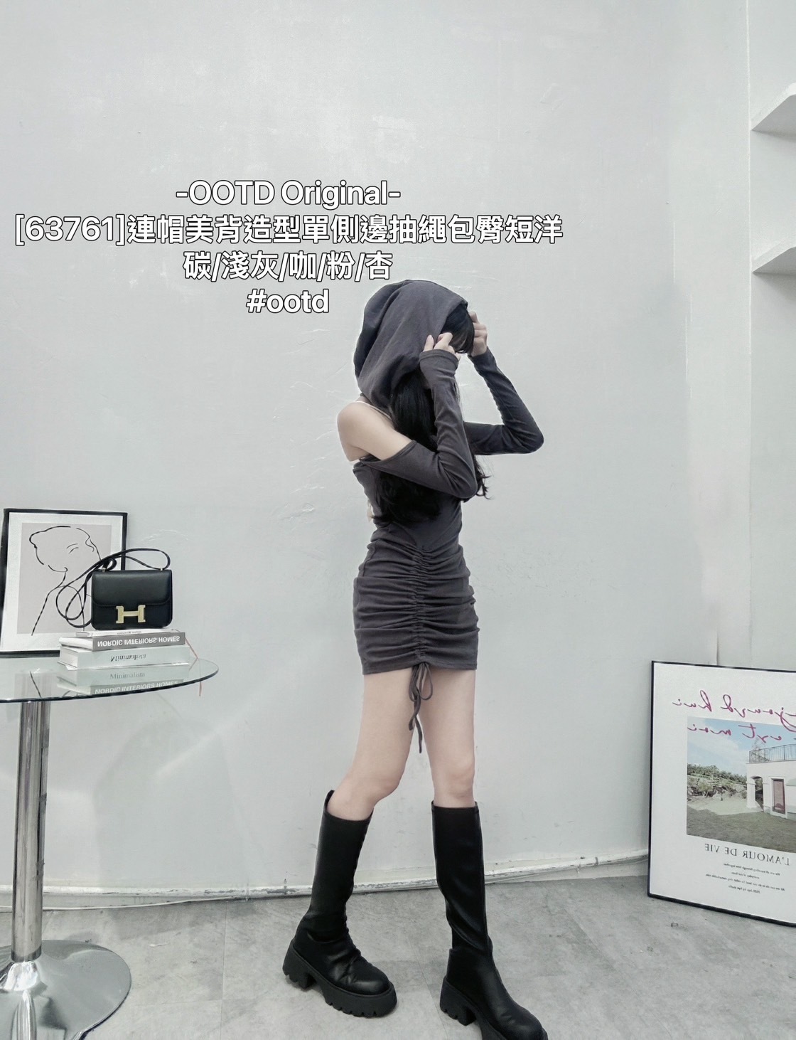 [63761]連帽美背造型單側邊抽繩包臀短洋 (10)