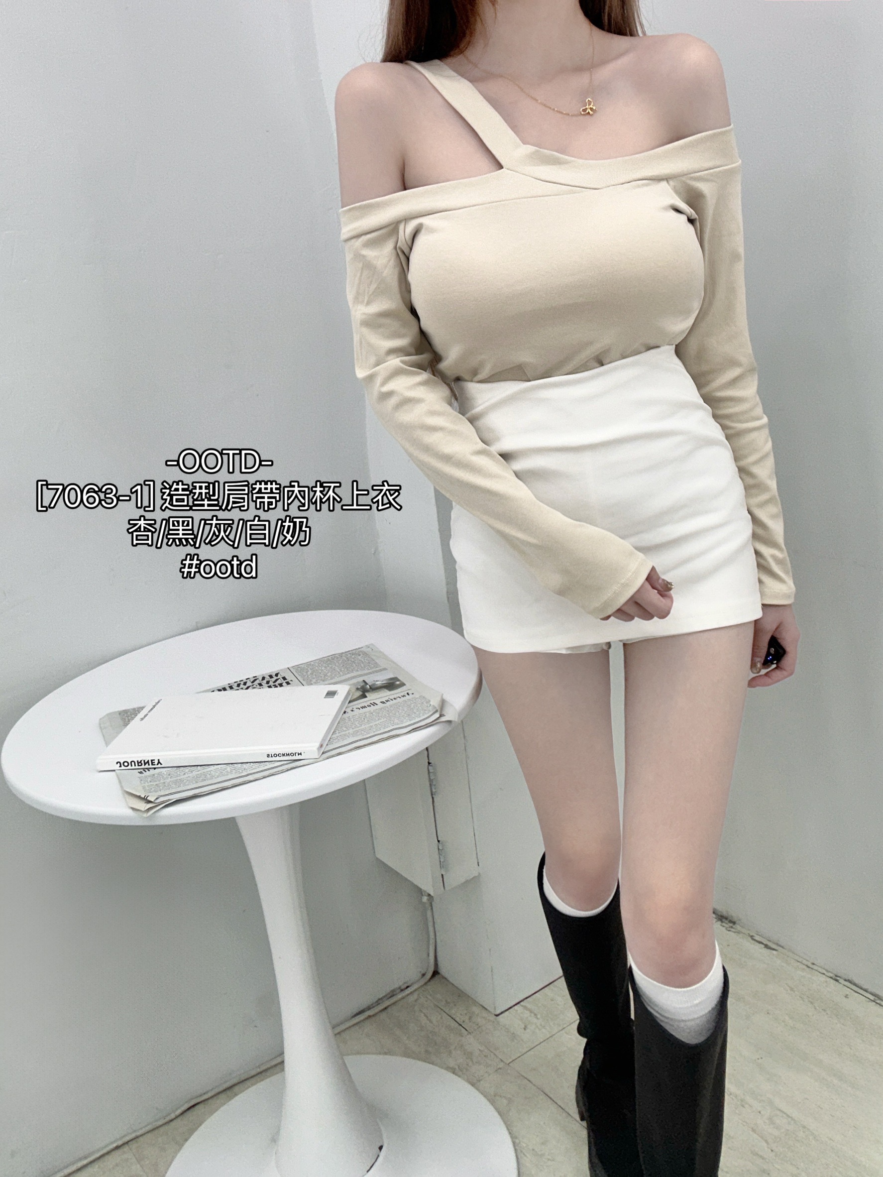 [7063-1] 造型肩帶內杯上衣 (3)