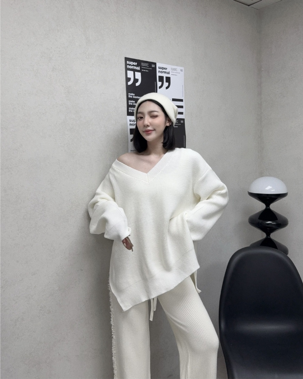 1030A3171『選品』韓系寬鬆慵懶感針織開叉針織上衣 (4)