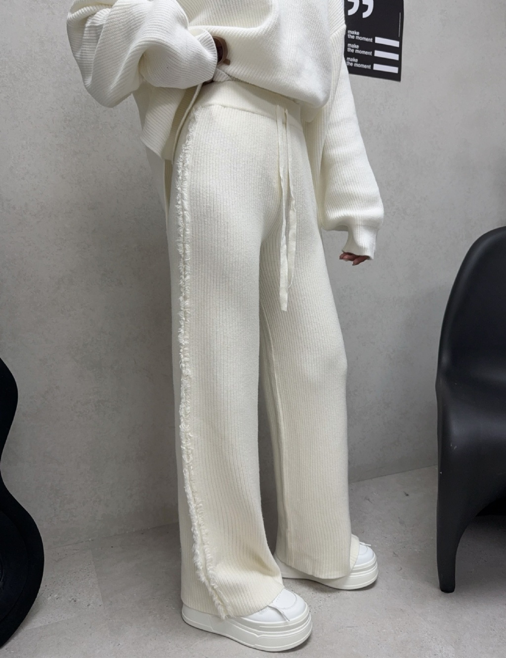 1030A3255『選品』綿羊絨側鬚邊奶奶針織褲 (2)