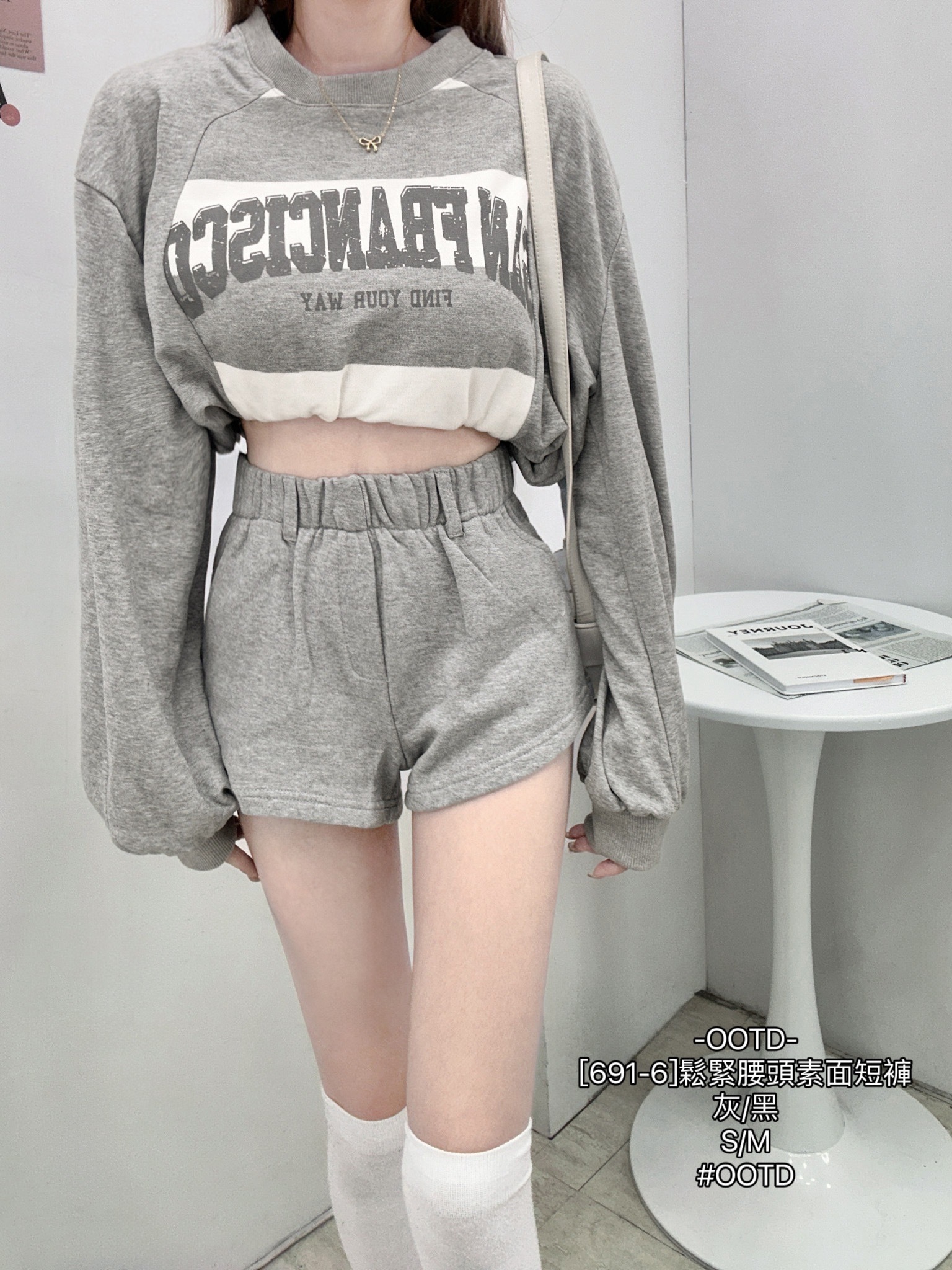 [691-6]鬆緊腰頭素面短褲