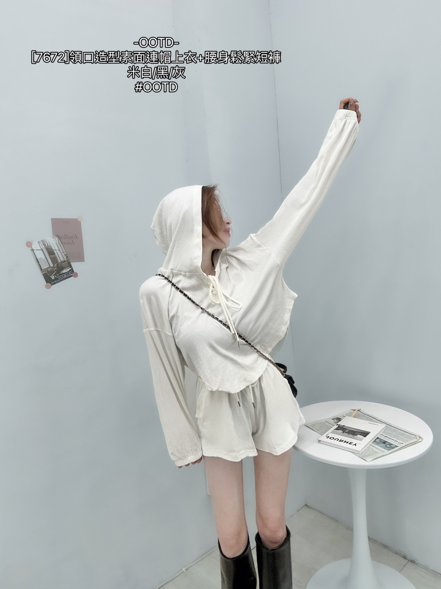 [7672]領口造型素面連帽上衣+腰身鬆緊短褲 (3)
