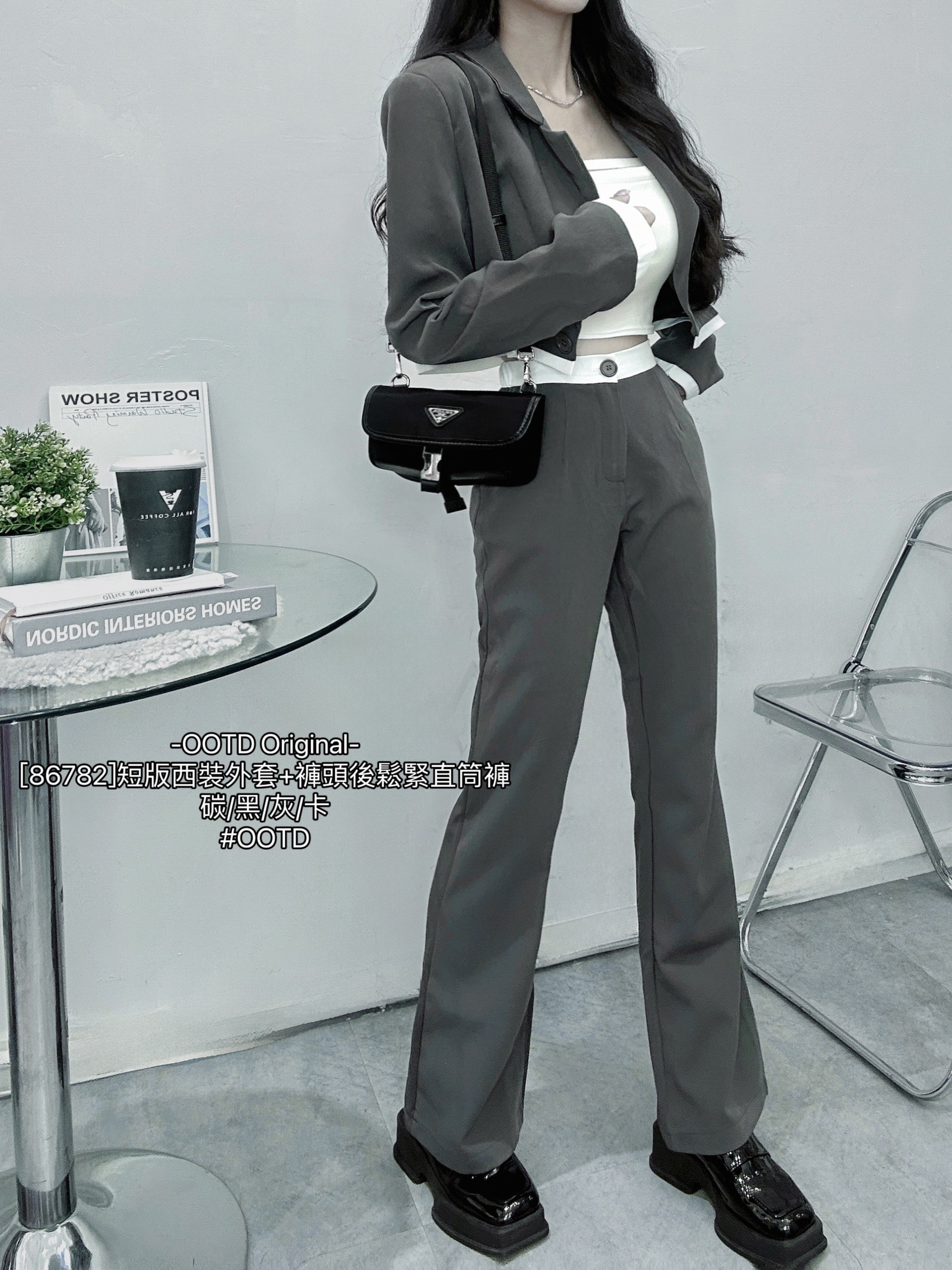 [86782]短版西裝外套+褲頭後鬆緊直筒褲 (6)